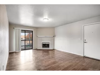 Photo #6: 5135057 Listing