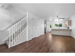 Photo #6: 5135796 Listing