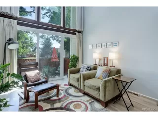 Photo #6: 5136738 Listing