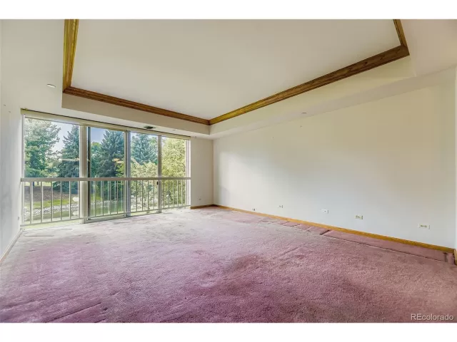 MLS: 5136990 Condo For Sale