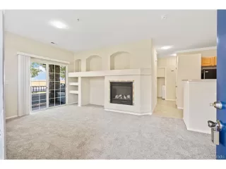 Photo #4: 5139389 Listing