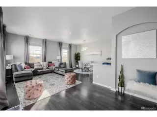 Photo #3: 5140645 Listing