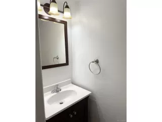 Photo #5: 5142317 Listing 