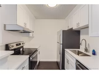 Photo #4: 5144454 Listing 