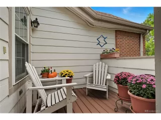 Photo #5: 5148694 Listing