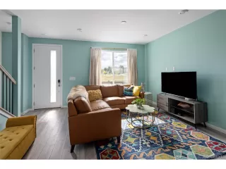 Photo #5: 5153725 Listing