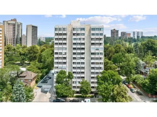 Photo #2: 5154638 Listing