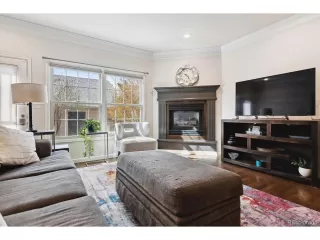 Photo #4: 5160009 Listing 