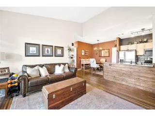 Photo #2: 5161013 Listing