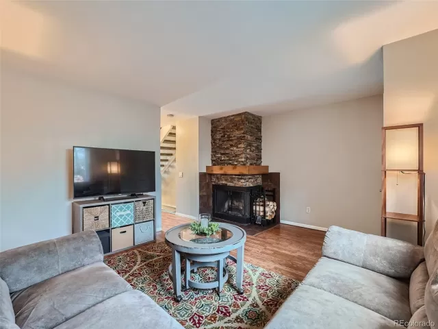 MLS: 5161019 Condo For Sale