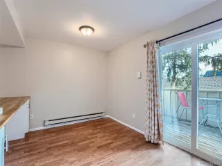 Photo #4: 5161019 Listing