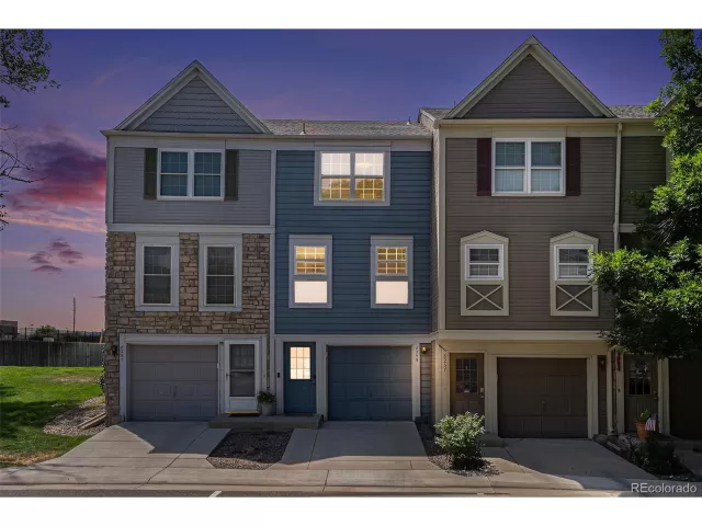 MLS: 5164196 Condo For Sale