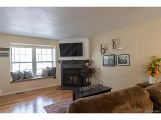 Photo #4: 5164713 Listing