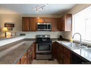 Photo #6: 5164713 Listing