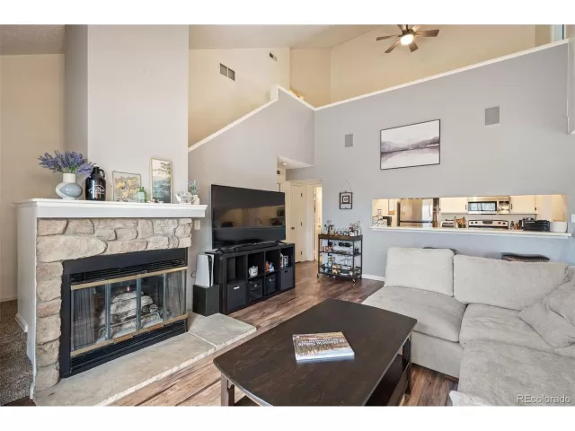 MLS: 5165495 Condo For Sale