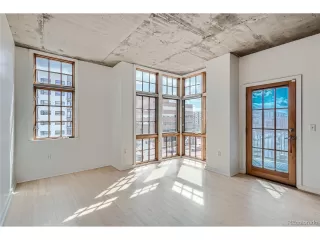 Photo #5: 5165594 Listing