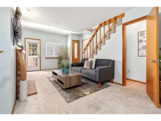 Photo #3: 5165865 Listing