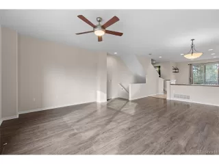 Photo #5: 5166656 Listing