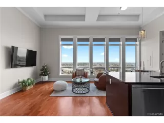 Photo #2: 5166729 Listing