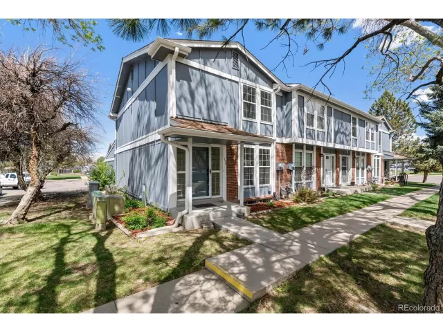 MLS: 5169209 Condo For Sale