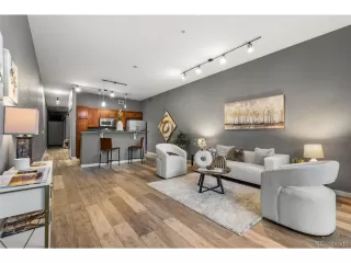 Photo #3: 5172687 Listing 