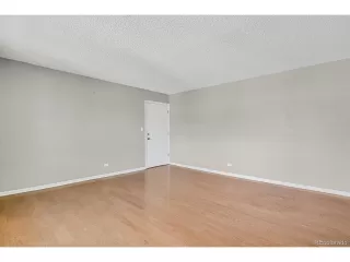 Photo #6: 5177710 Listing