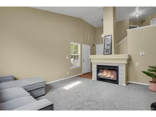 Photo #4: 5177902 Listing 