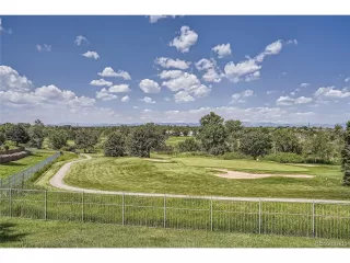 Photo #5: 5179814 Listing