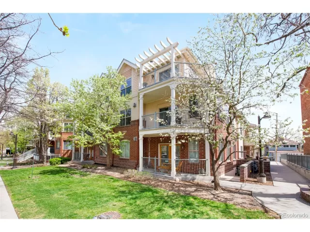 MLS: 5179904 Condo For Sale