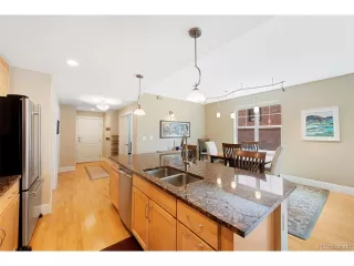 Photo #6: 5179904 Listing