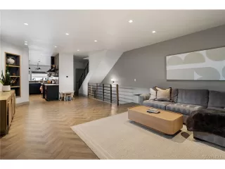 Photo #6: 5183094 Listing