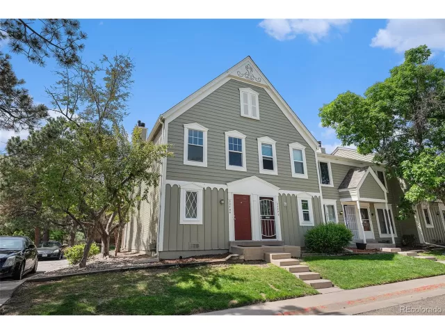 MLS: 5183752 Condo For Sale