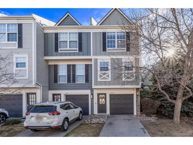 MLS: 5184362 Condo For Sale