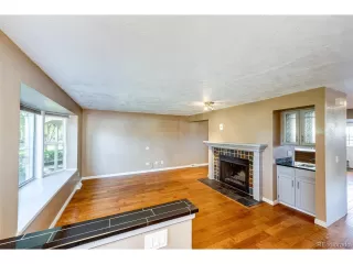 Photo #5: 5184562 Listing