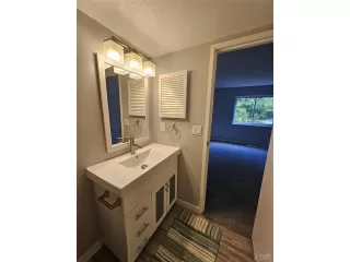 Photo #4: 5184852 Listing 