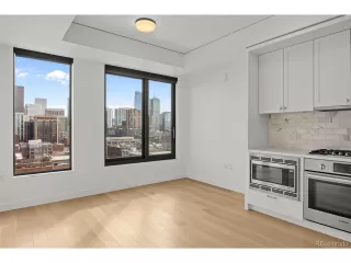 Primary Photo for MLS#: 5185545