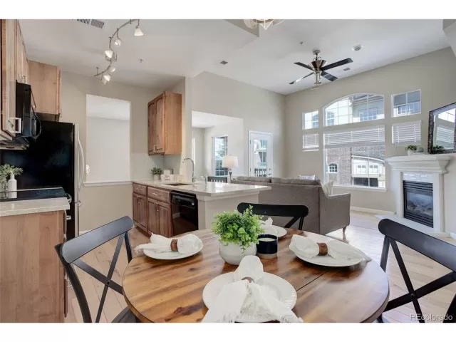 MLS: 5185735 Condo For Sale
