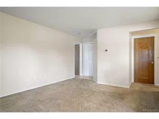 Photo #4: 5186196 Listing 