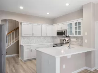 Photo #2: 5188371 Listing