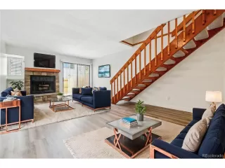 Photo #2: 5196940 Listing 