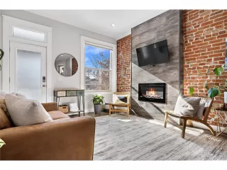 Photo #3: 5200965 Listing