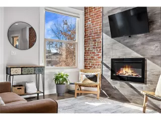 Photo #4: 5200965 Listing