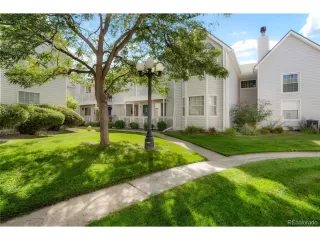 Photo #2: 5203440 Listing