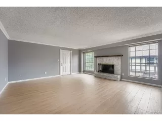 Photo #5: 5205076 Listing