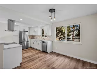 Photo #2: 5205786 Listing 