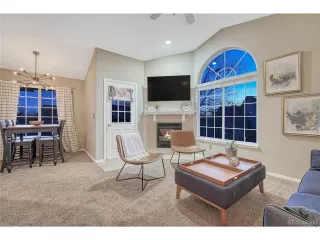 Photo #3: 5206934 Listing