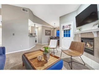 Photo #4: 5206934 Listing