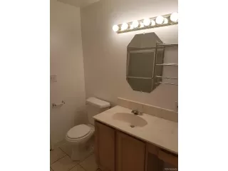 Photo #6: 5214069 Listing