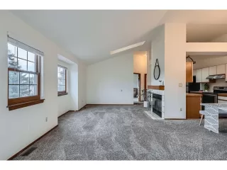 Photo #2: 5214078 Listing