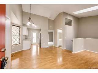 Photo #4: 5215313 Listing